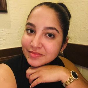 Meet your Posher, Dayesi